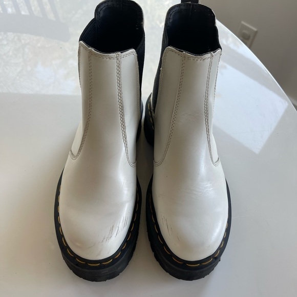 Dr Martens 2976 Platform Leather Chelsea Boot White - 7 - Picture 7 of 13